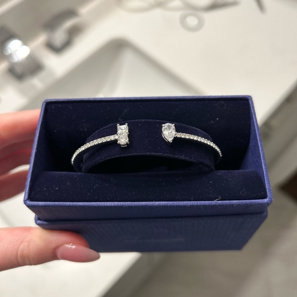 Swarovski Cuff Bracelet - Picture 7 of 10